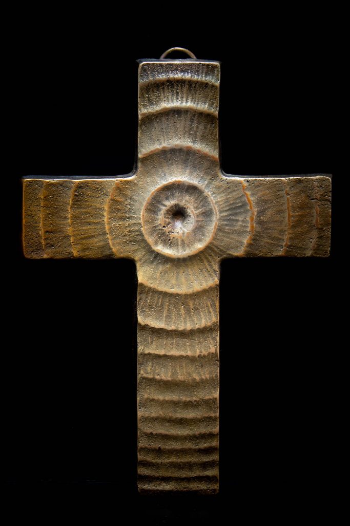 Taufkreuz
Kreuz
Bronzeguss
© atelier johannes schweighofer